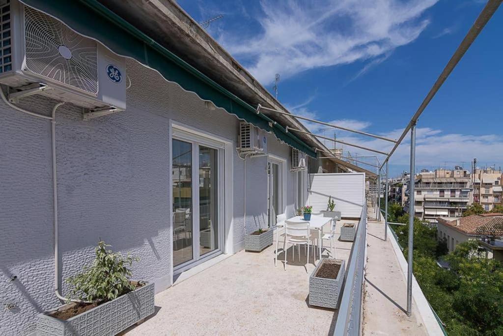 דירות אתונה Sunlit 2Br Oasis In Metaxourghio 3Min From Metro מראה חיצוני תמונה