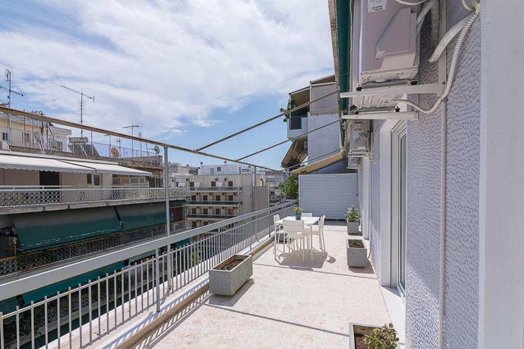דירות אתונה Sunlit 2Br Oasis In Metaxourghio 3Min From Metro מראה חיצוני תמונה