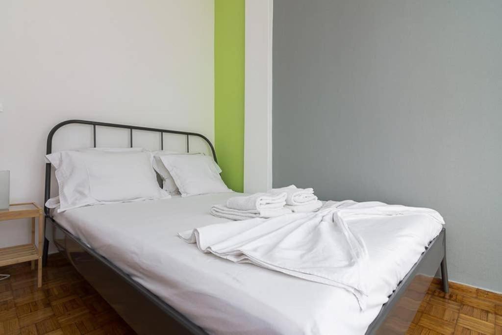 דירות אתונה Sunlit 2Br Oasis In Metaxourghio 3Min From Metro מראה חיצוני תמונה